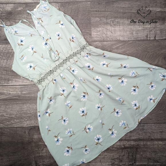 EM Spaghetti Strap Mini Dress Size M - Picture 6 of 6